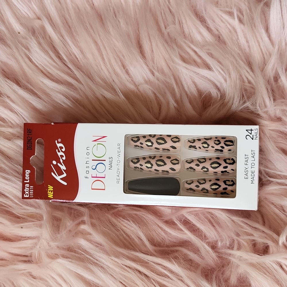Brand New KISS FASHION DESIGN False Nails-XL